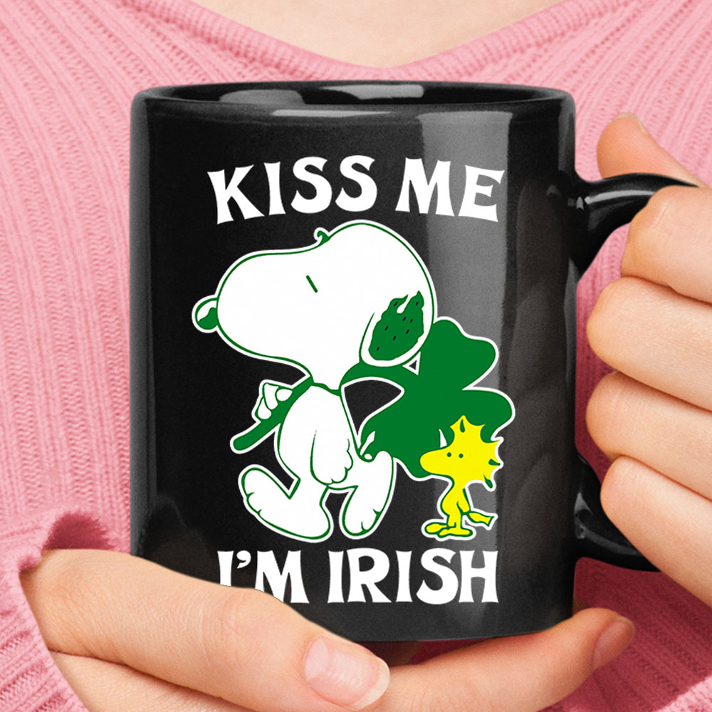 Snoopy And Woodstock Kiss Me I'm Irish St. Patrick's Day Mug